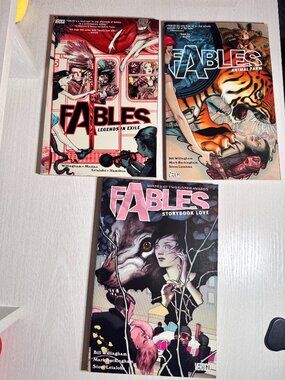 VERTIGO Comics Fables Vol 1-3: Legends in Exile, Animal Farm & Storybook Love